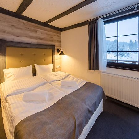 Chalet Crepdechine Hotel Bukovel Dış mekan fotoğraf