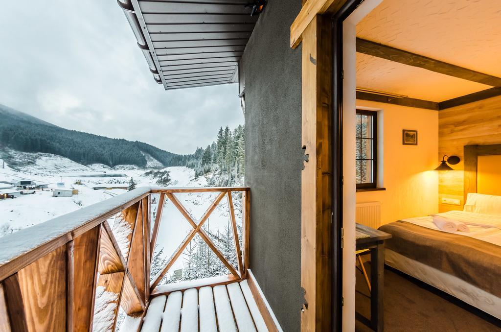 Chalet Crepdechine Hotel Bukovel Dış mekan fotoğraf