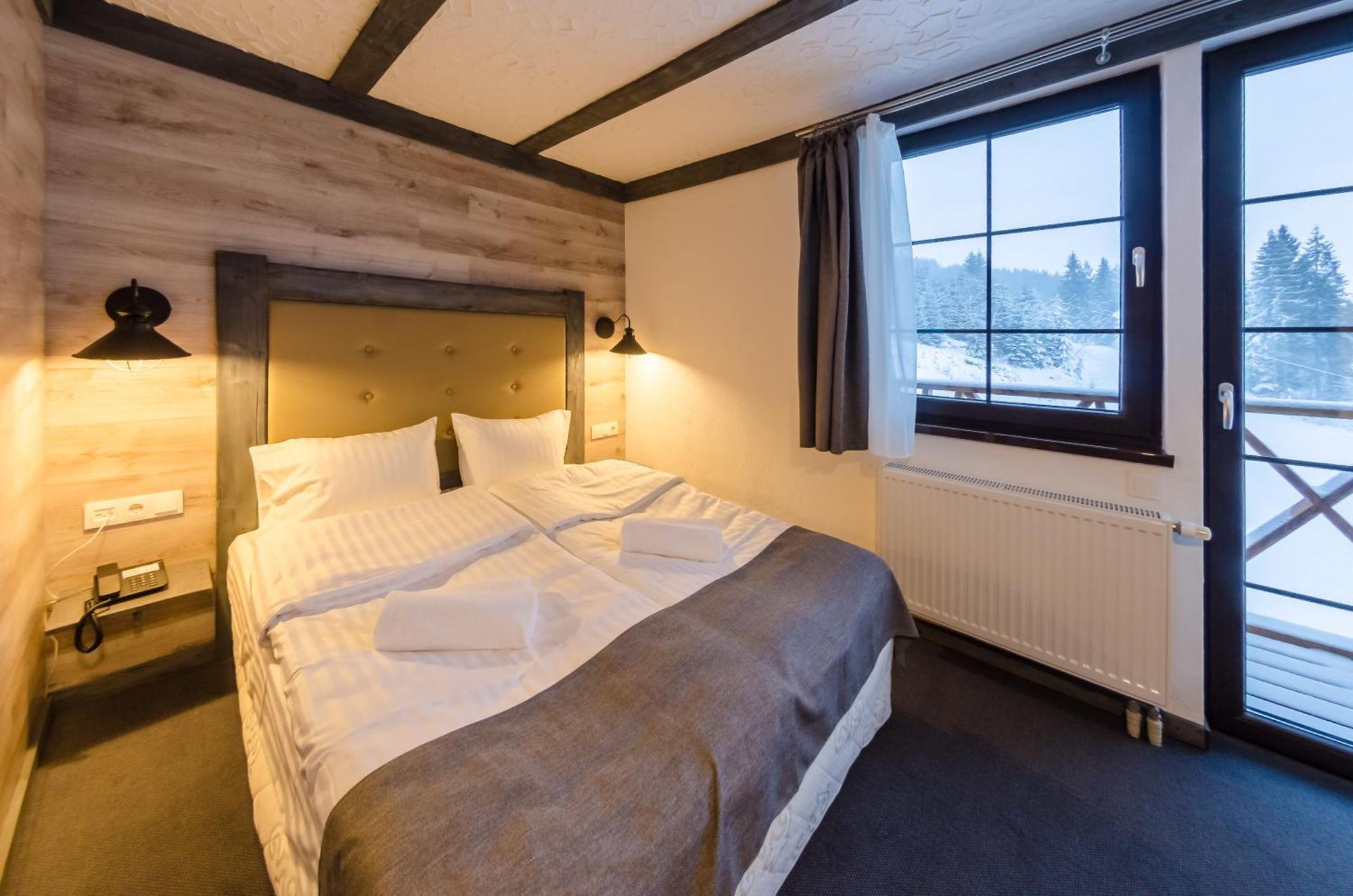 Chalet Crepdechine Hotel Bukovel Dış mekan fotoğraf
